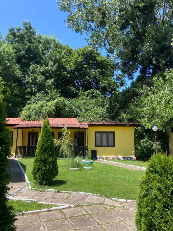 Морска База Венера Hotel Tsarevo Bagian luar foto